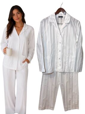 Schostal Originals Made in Italy White Striped 2 Piece Button Shirt Pajama Set